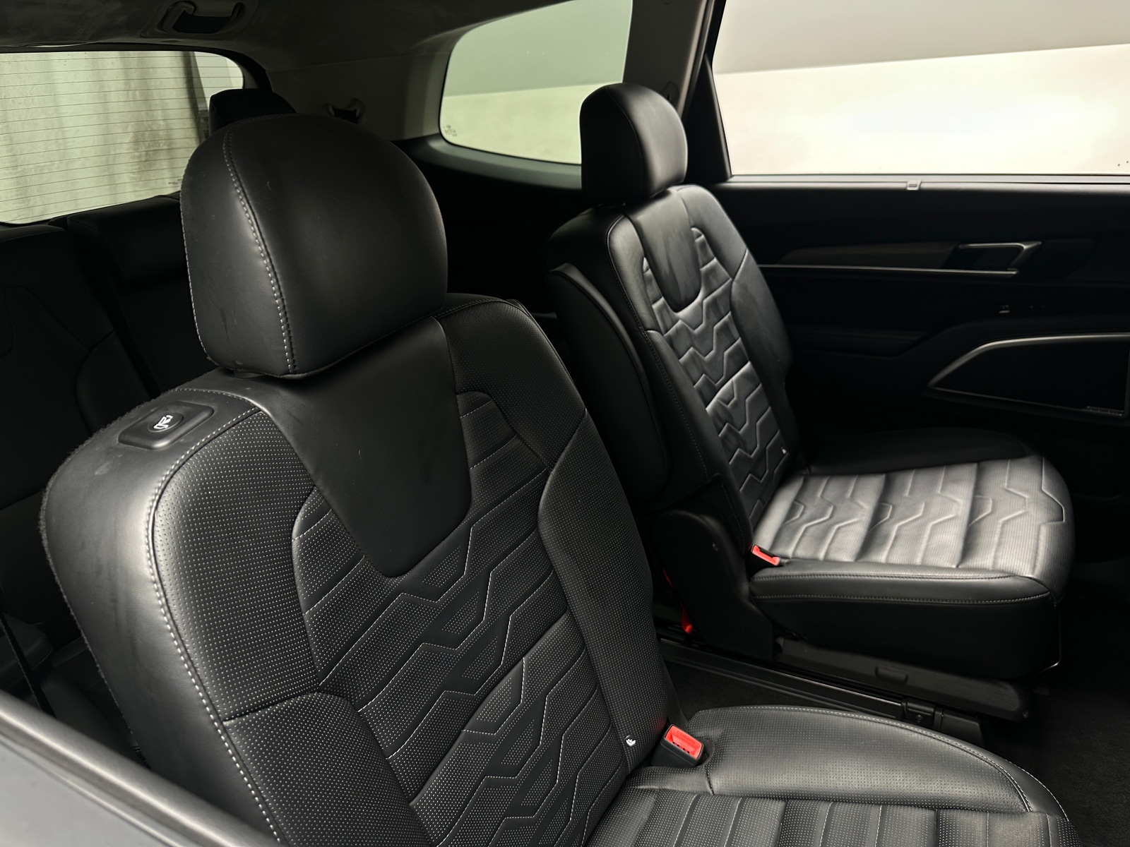 Thumbnail: 2021 Kia Telluride - 6