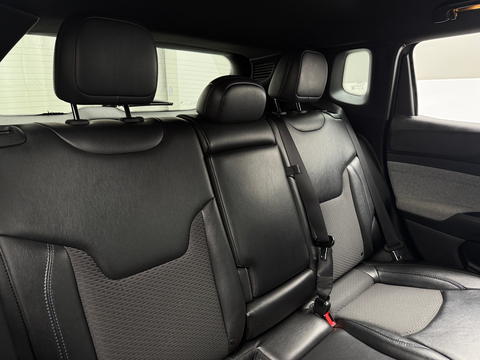 Thumbnail: 2023 Jeep Compass - 6