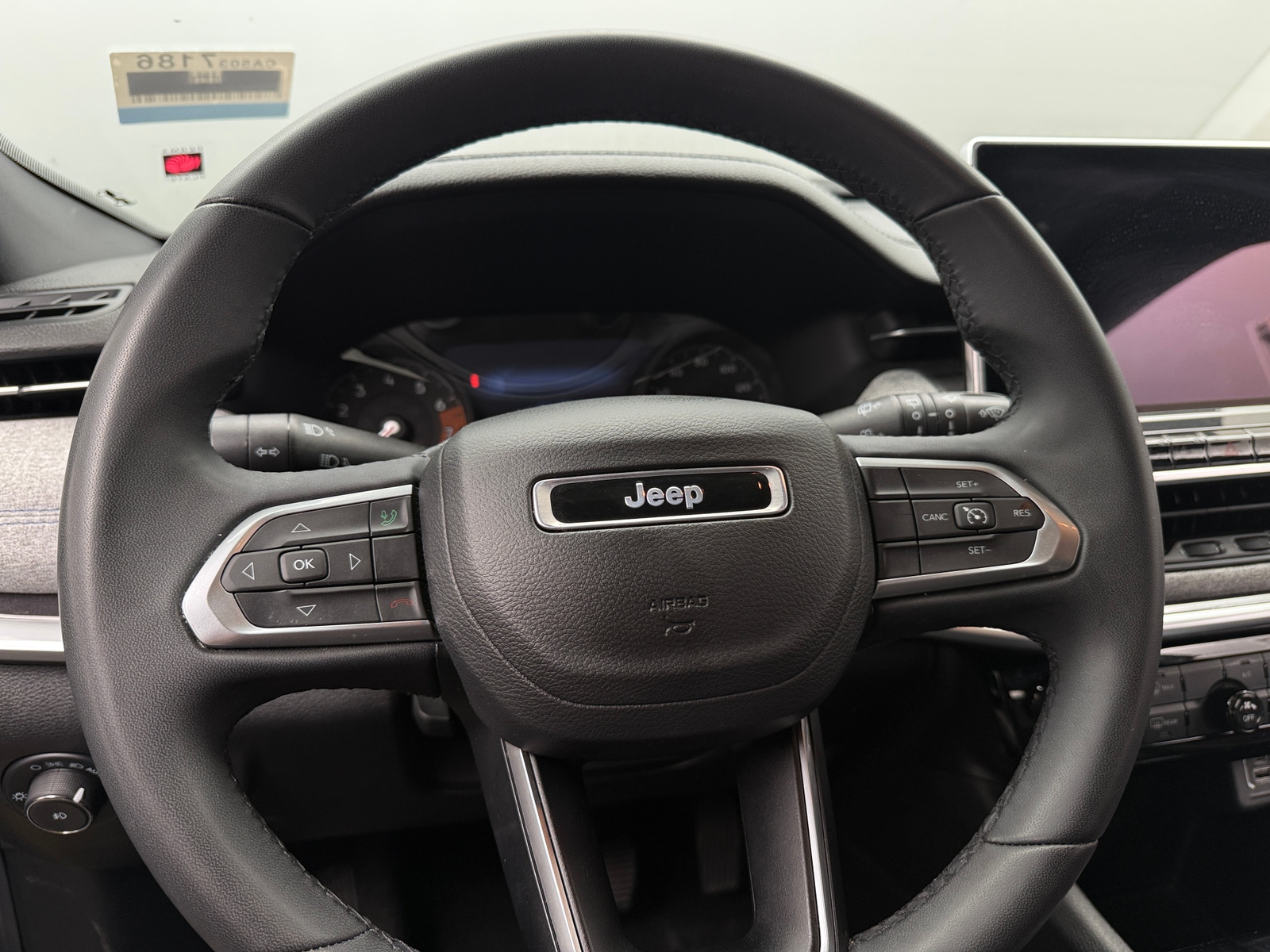 Thumbnail: 2023 Jeep Compass - 5