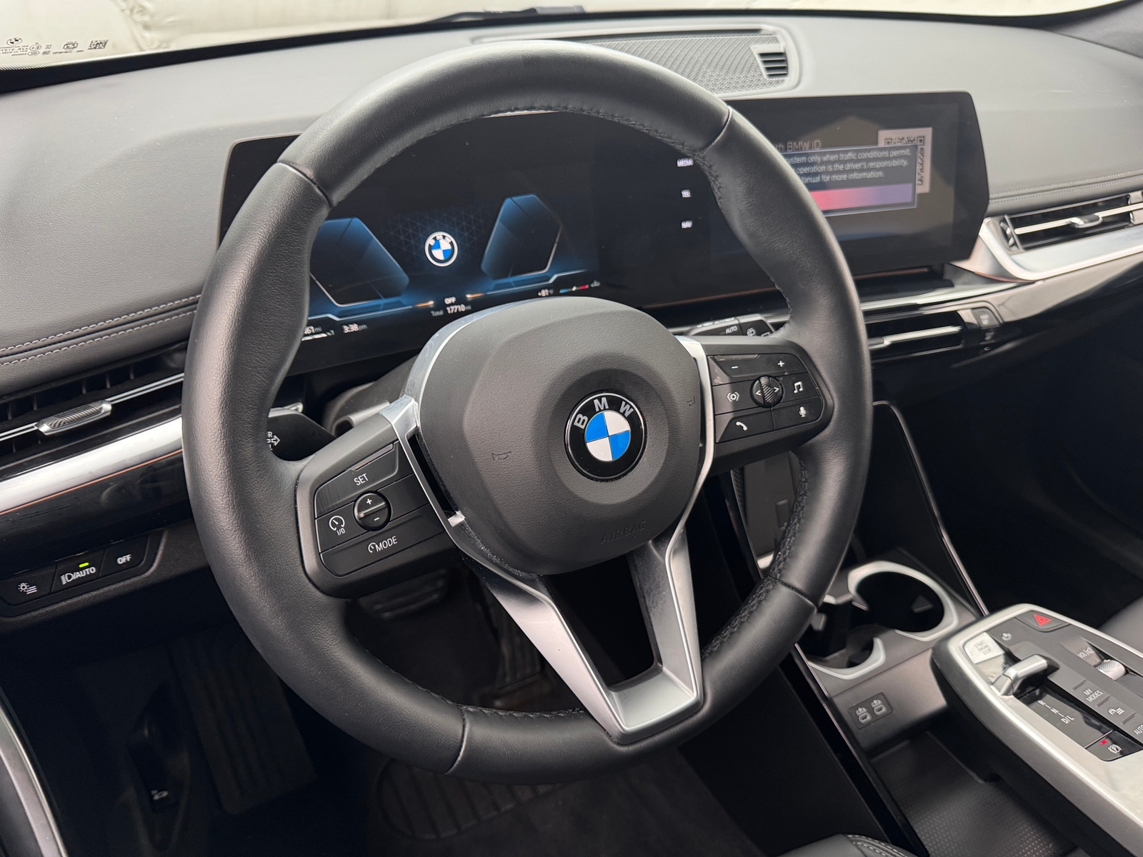 Thumbnail: 2026 BMW X1 - 4