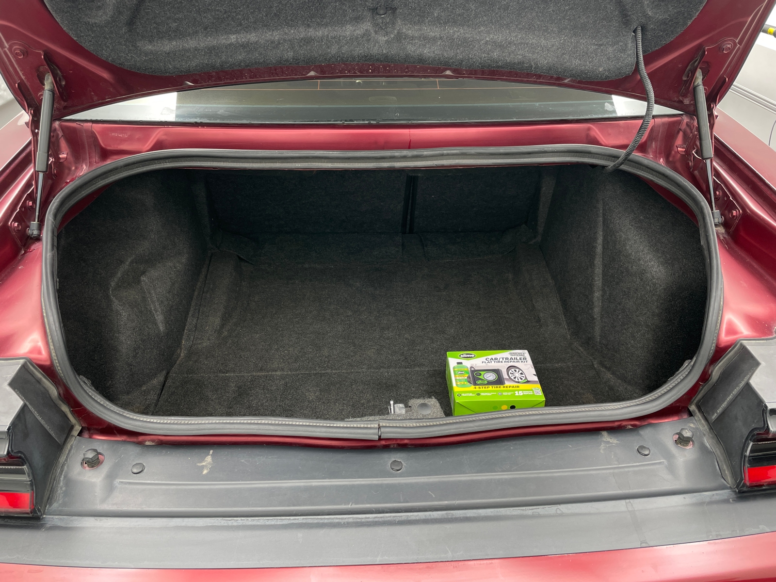 Thumbnail: 2017 Dodge Challenger - 5