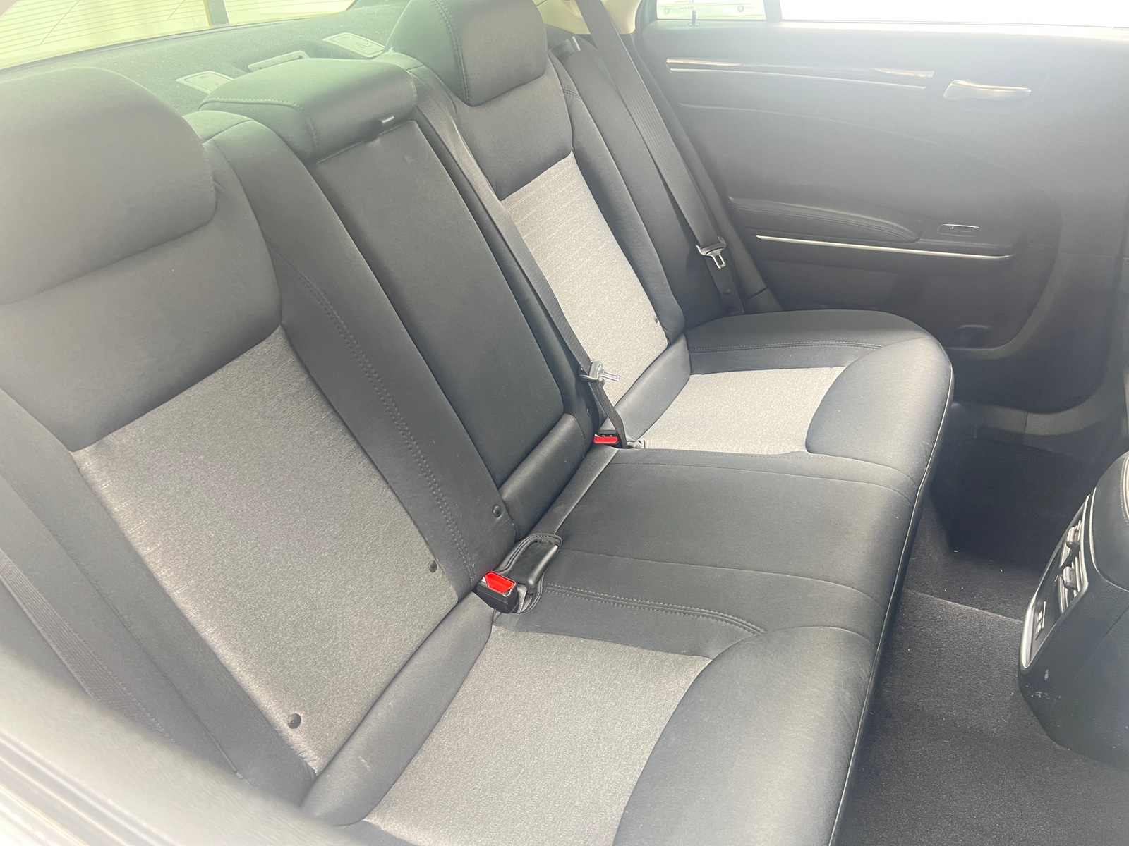 Thumbnail: 2019 Chrysler 300 - 6