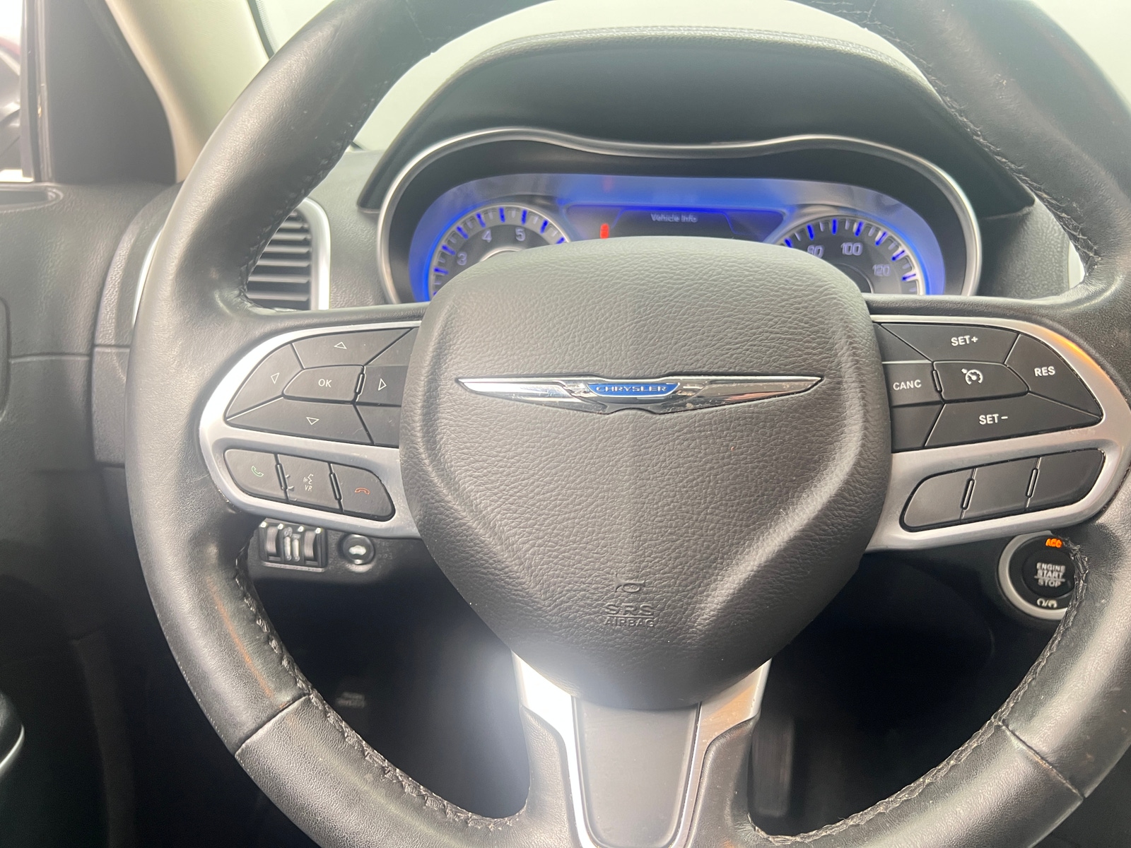 Thumbnail: 2019 Chrysler 300 - 5