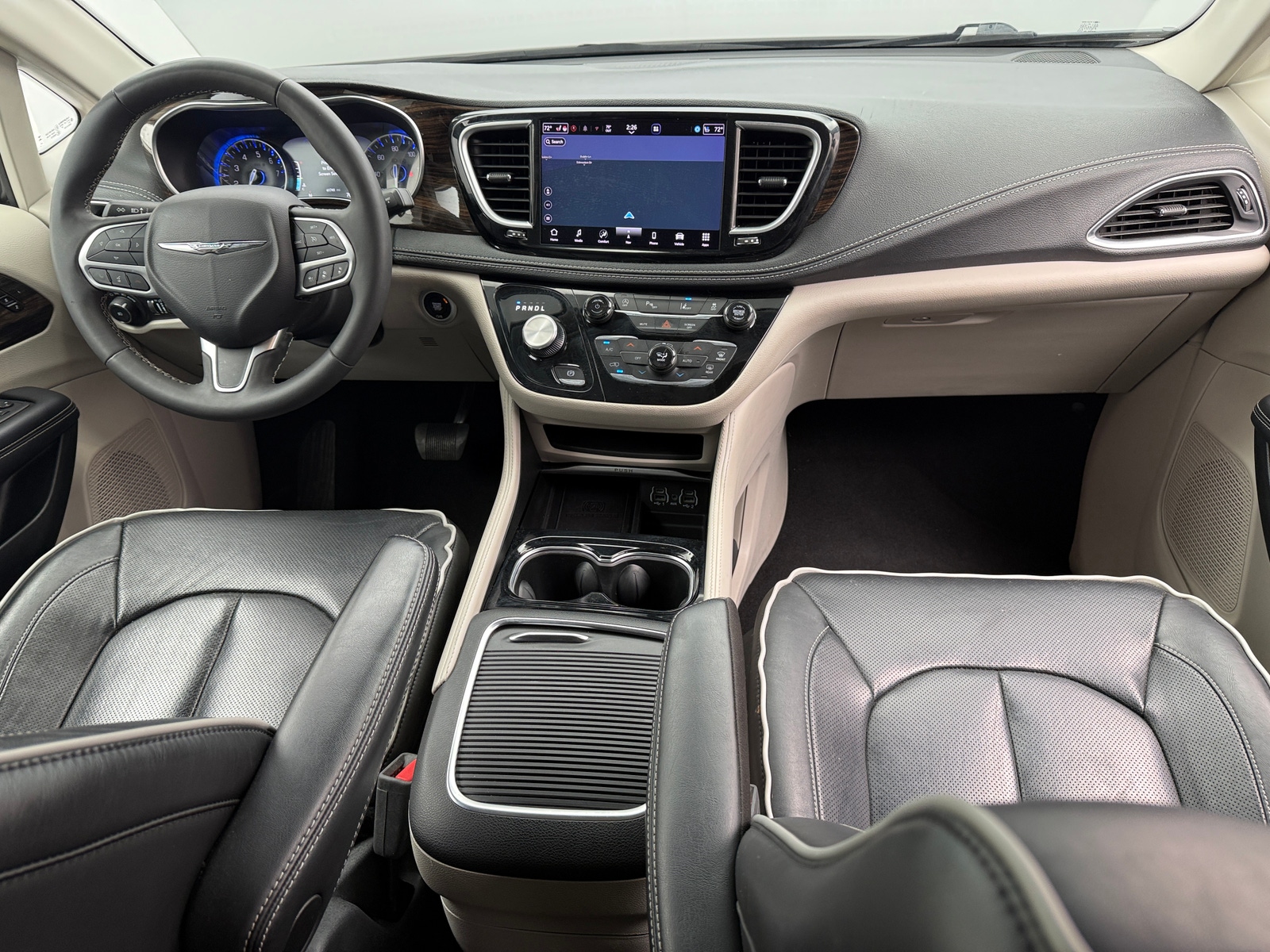 Thumbnail: 2023 Chrysler Pacifica - 2