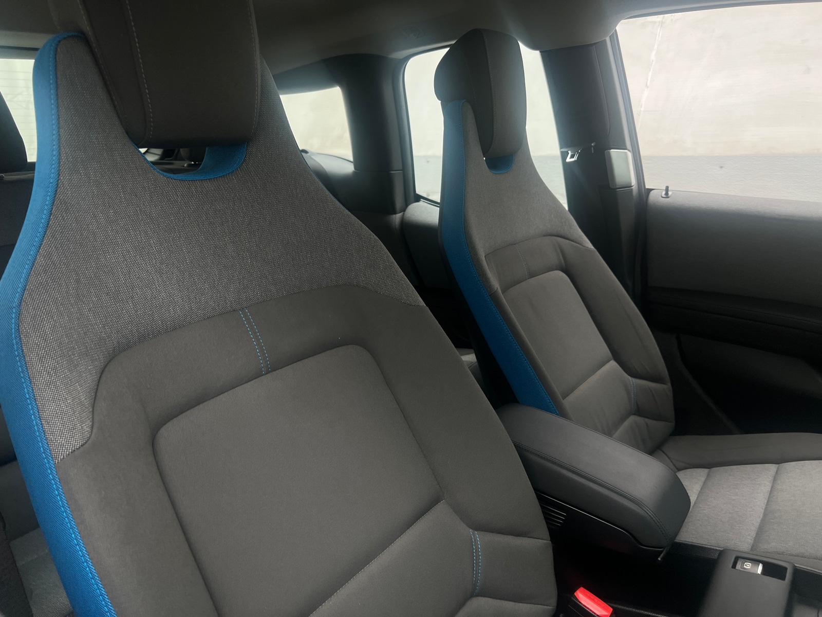 Thumbnail: 2019 BMW i3 - 2