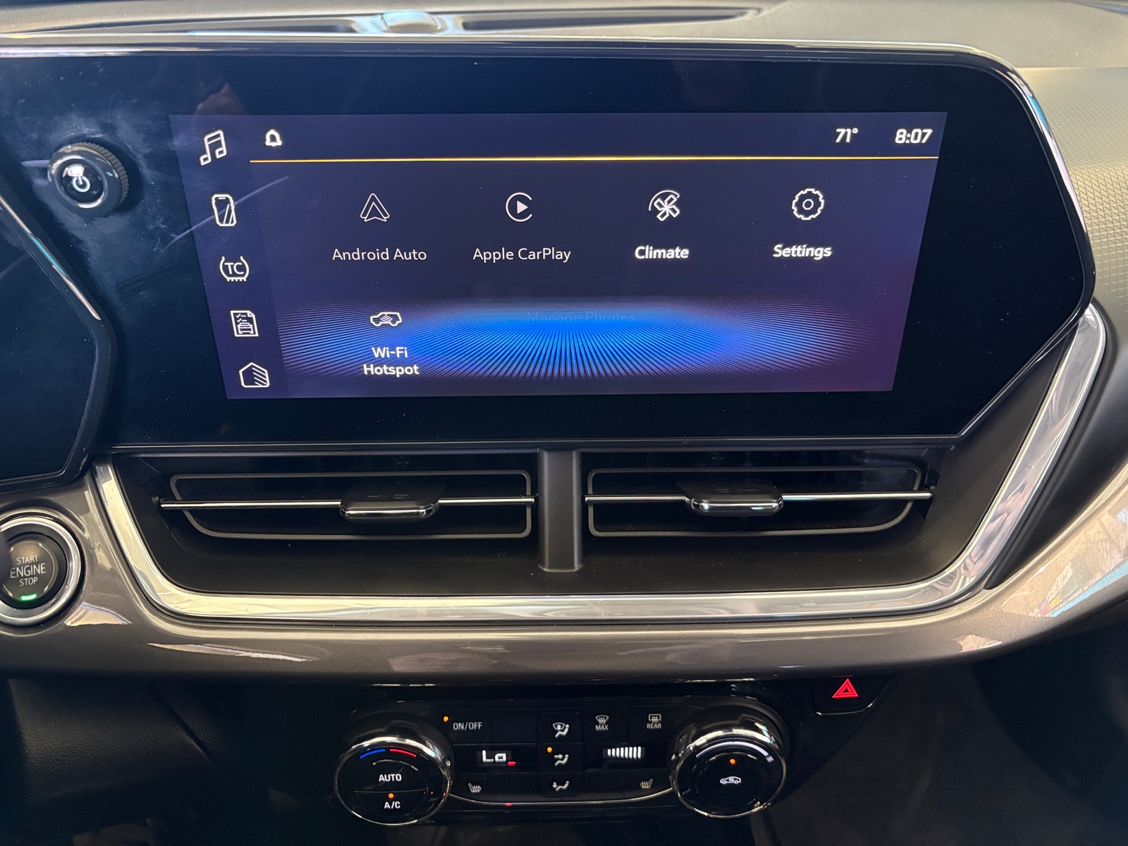 Thumbnail: 2024 Chevrolet Trax - 3