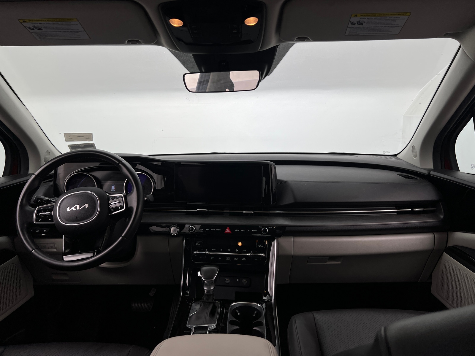 Thumbnail: 2022 Kia Carnival - 2