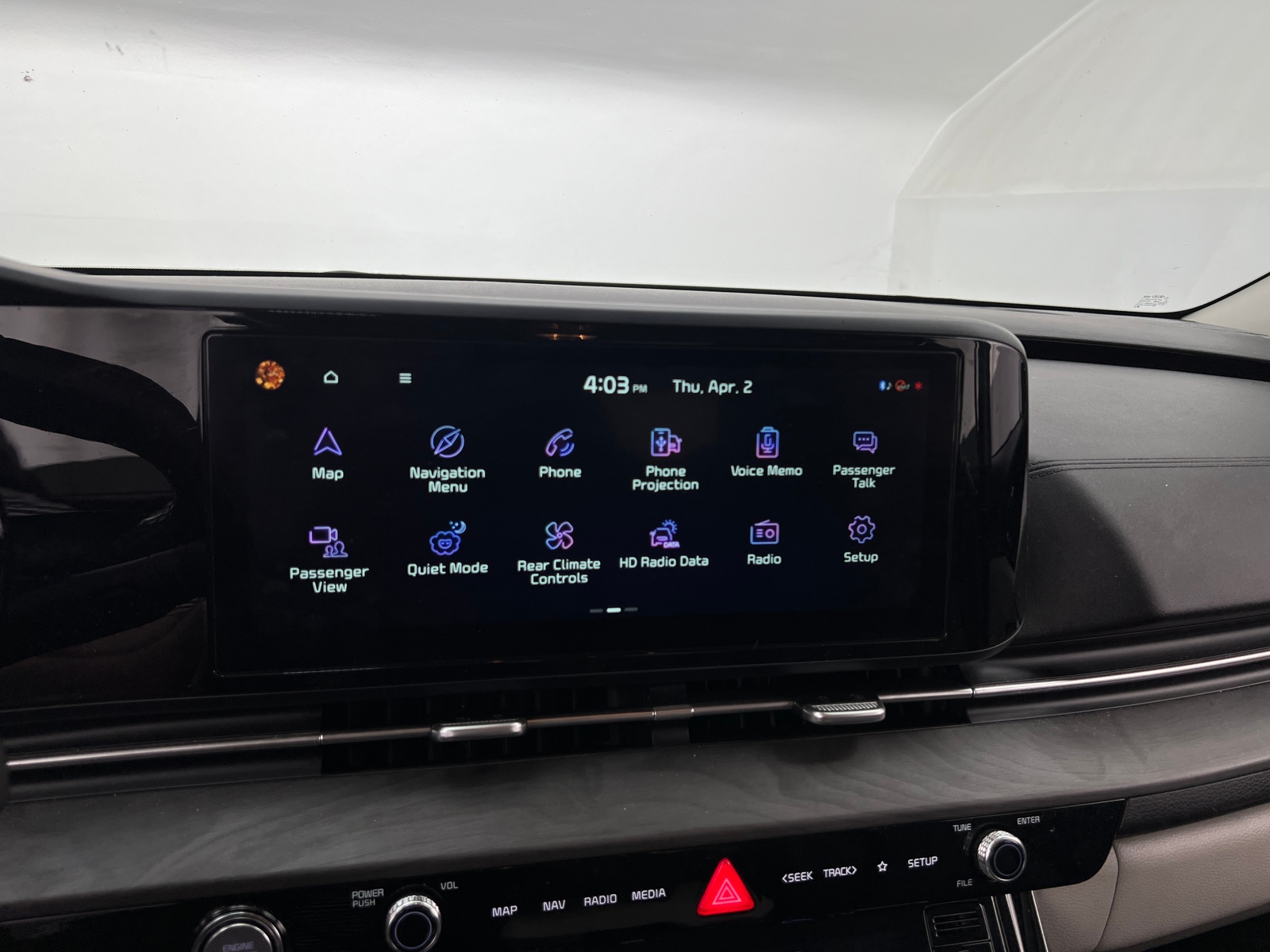 Thumbnail: 2022 Kia Carnival - 3