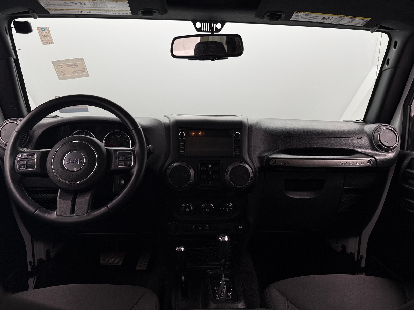 Thumbnail: 2017 Jeep Wrangler - 3