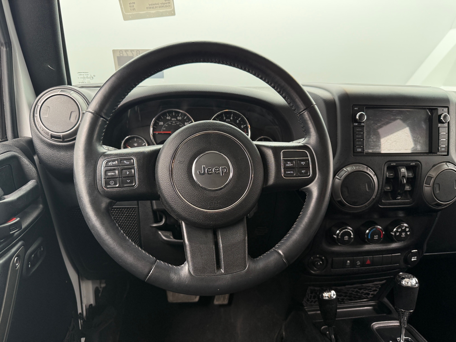 Thumbnail: 2017 Jeep Wrangler - 5