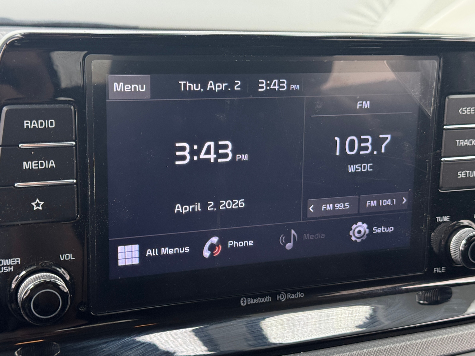 Thumbnail: 2023 Kia Seltos - 4