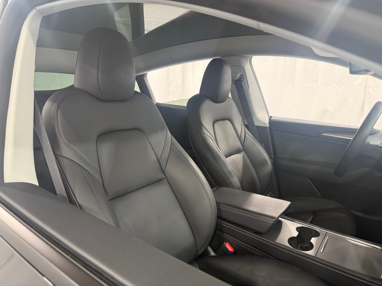 Thumbnail: 2025 Tesla Model Y - 2