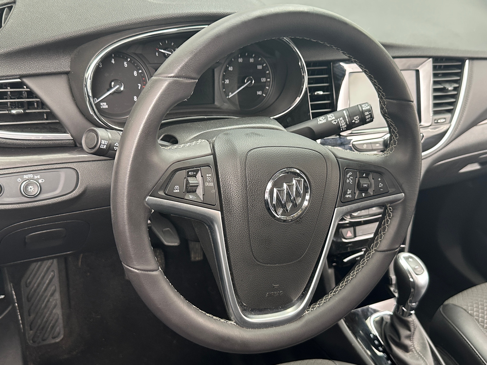 Thumbnail: 2022 Buick Encore - 4