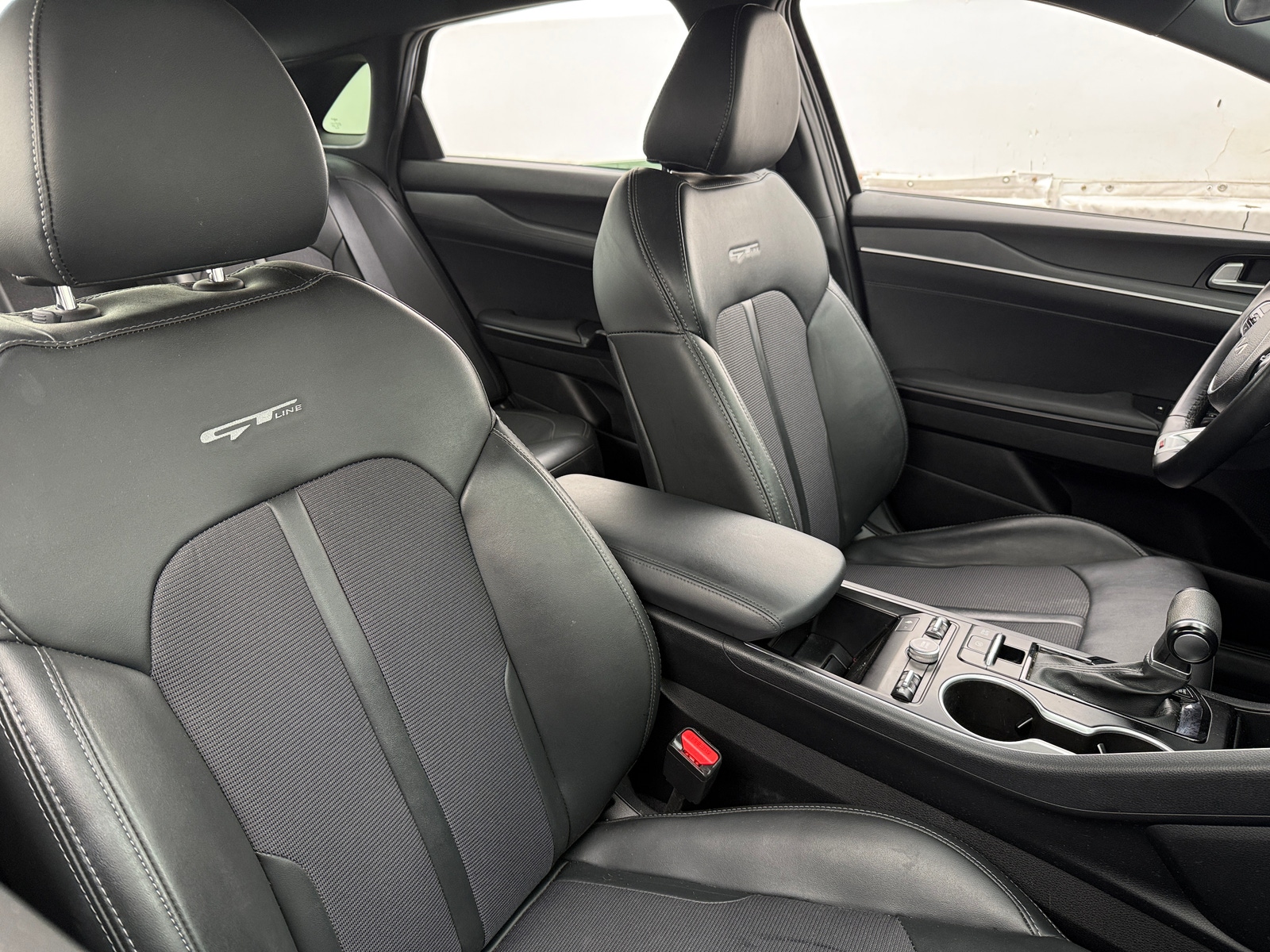 Thumbnail: 2022 Kia K5 - 2