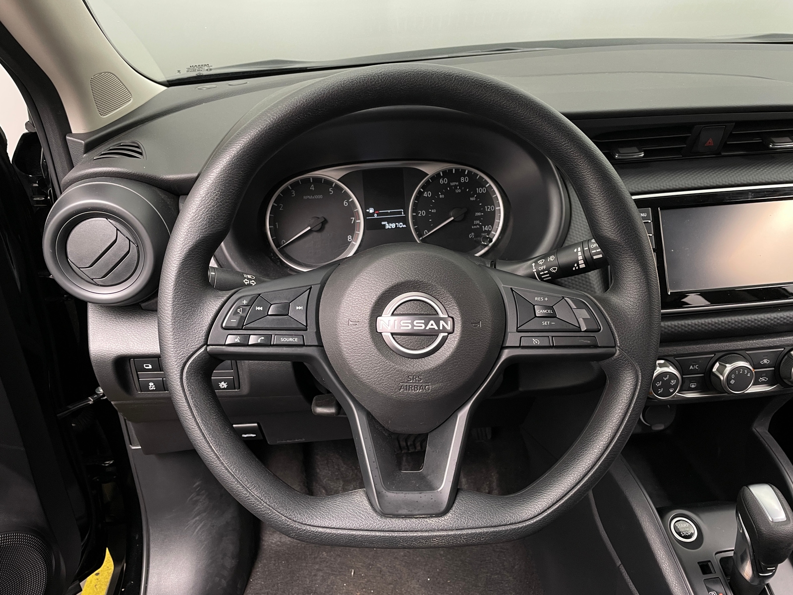 Thumbnail: 2024 Nissan Kicks - 5