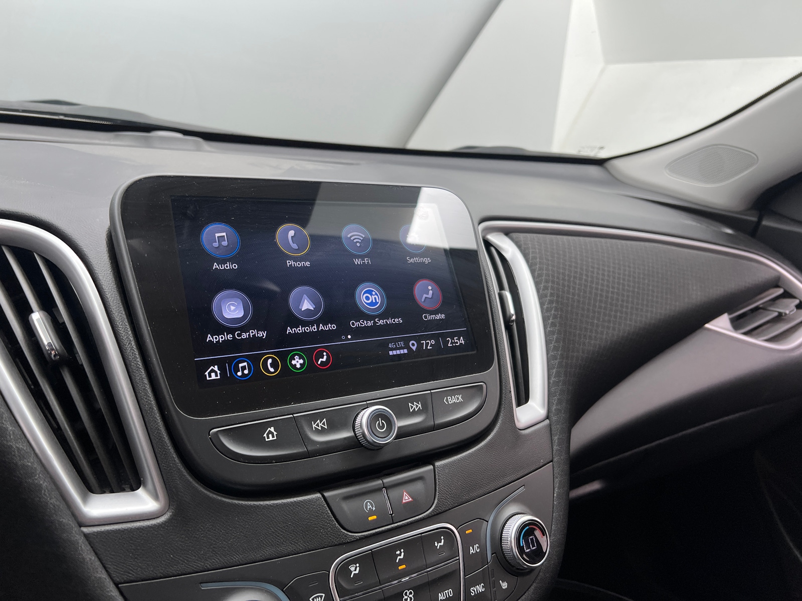 Thumbnail: 2024 Chevrolet Malibu - 4