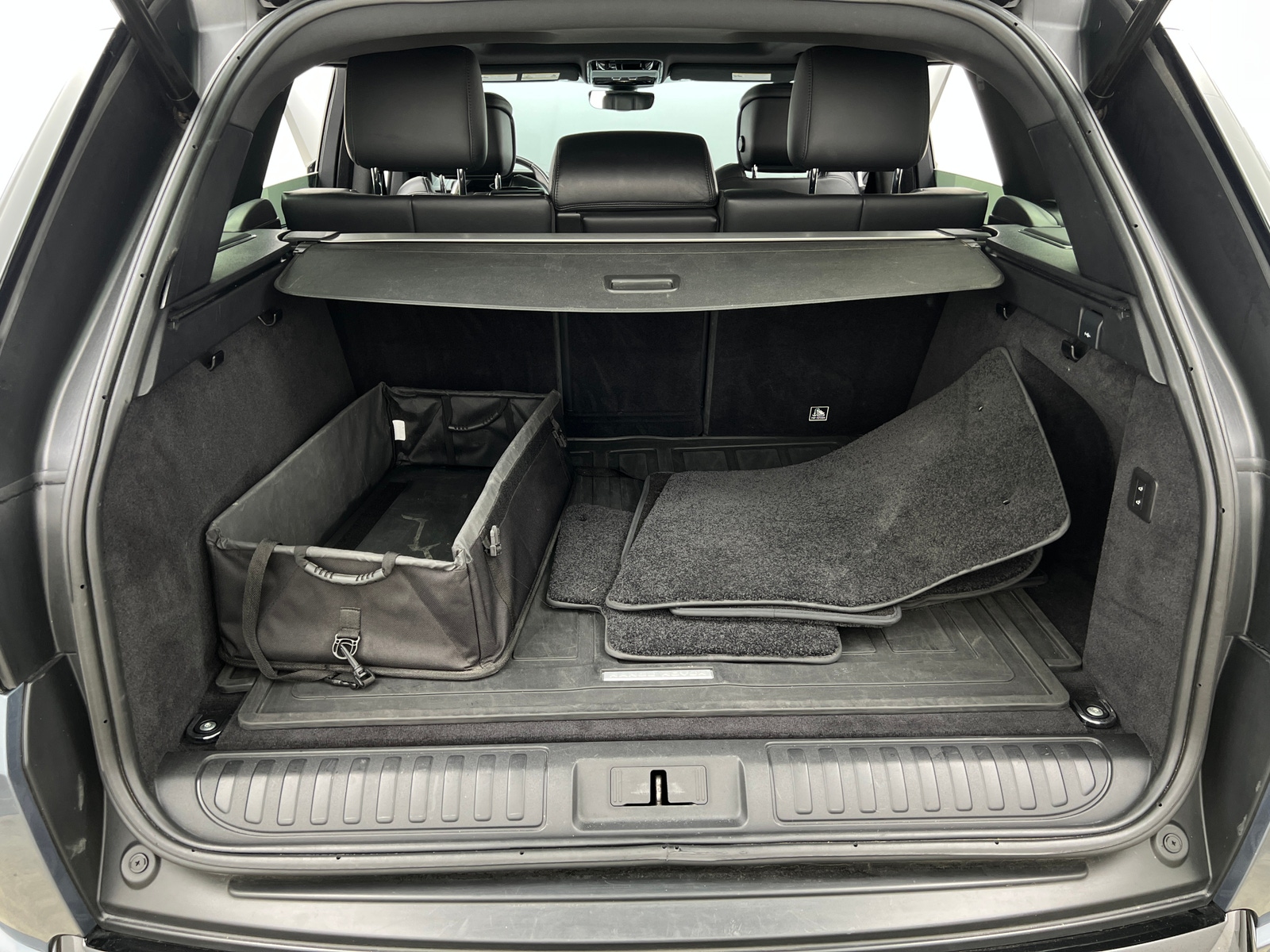 Thumbnail: 2018 Land Rover Range Rover Sport - 6