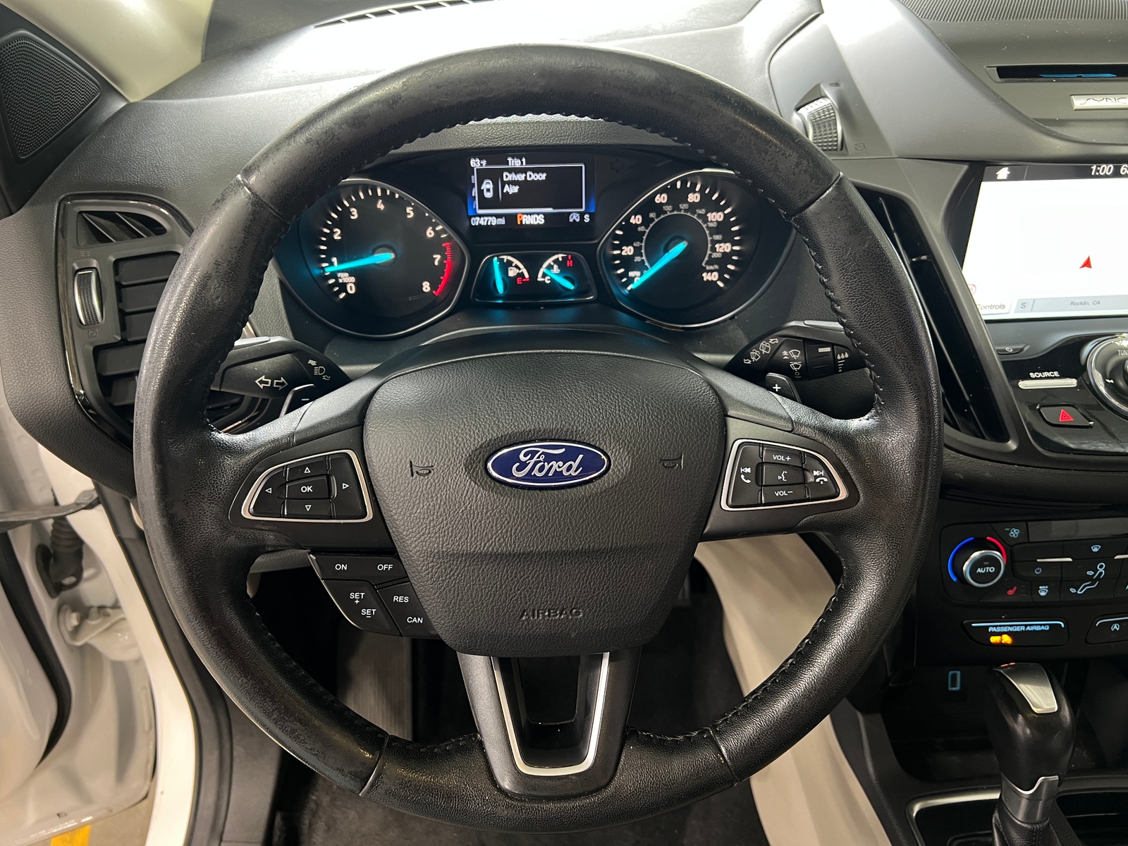 Thumbnail: 2017 Ford Escape - 4