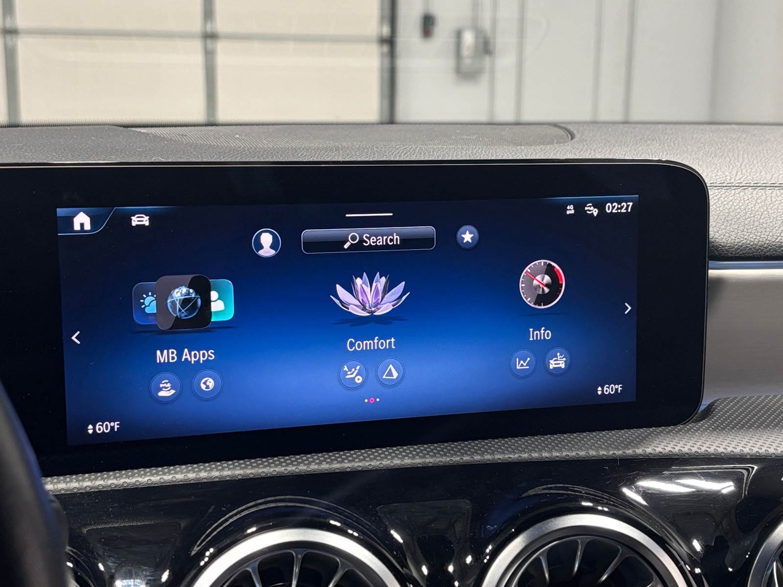 Thumbnail: 2025 Mercedes-Benz CLA - 3