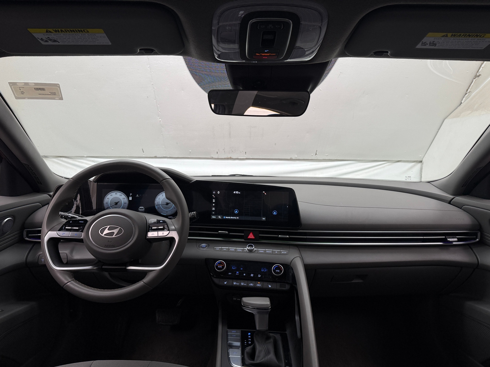 Thumbnail: 2025 Hyundai Elantra - 3