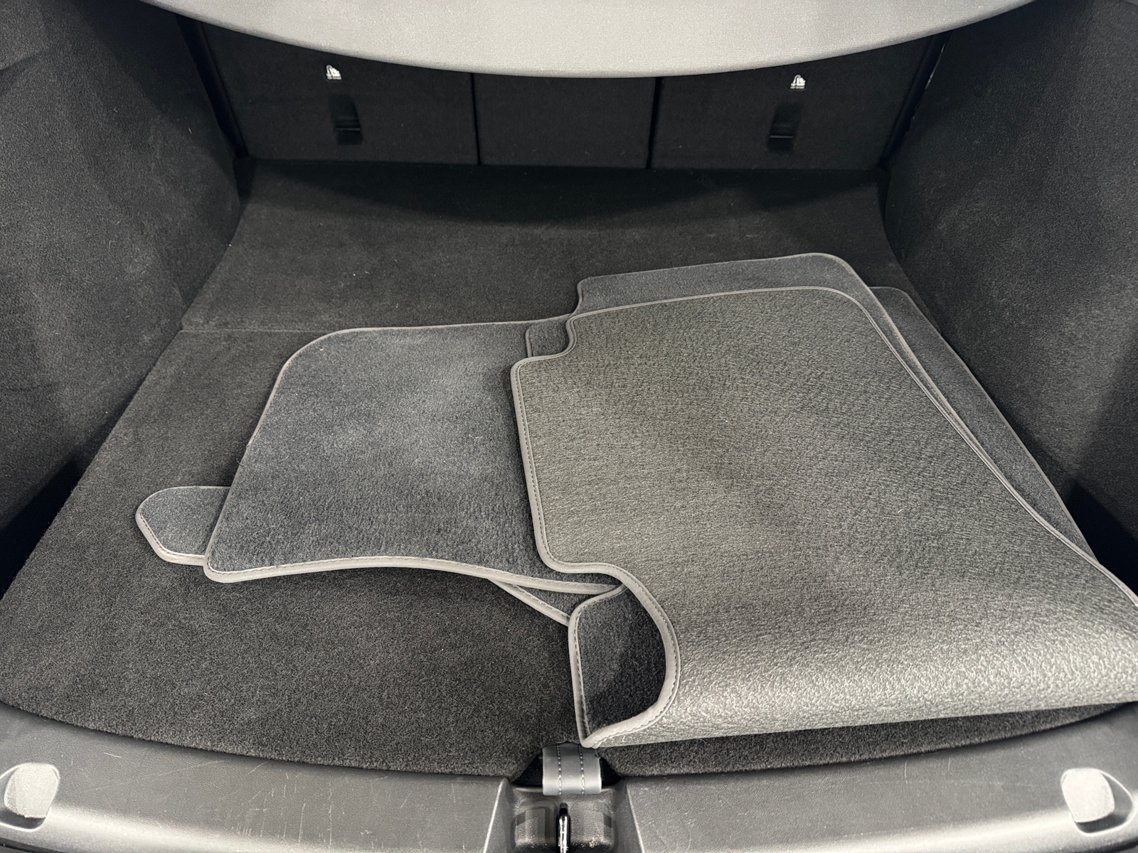 Thumbnail: 2023 Tesla Model Y - 6