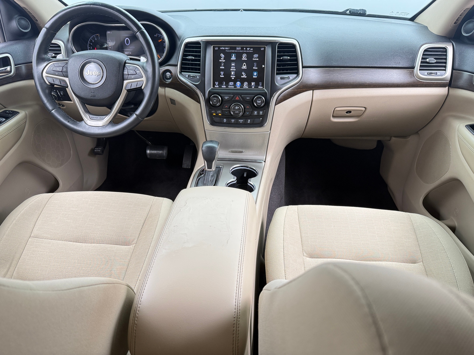 Thumbnail: 2016 Jeep Grand Cherokee - 3