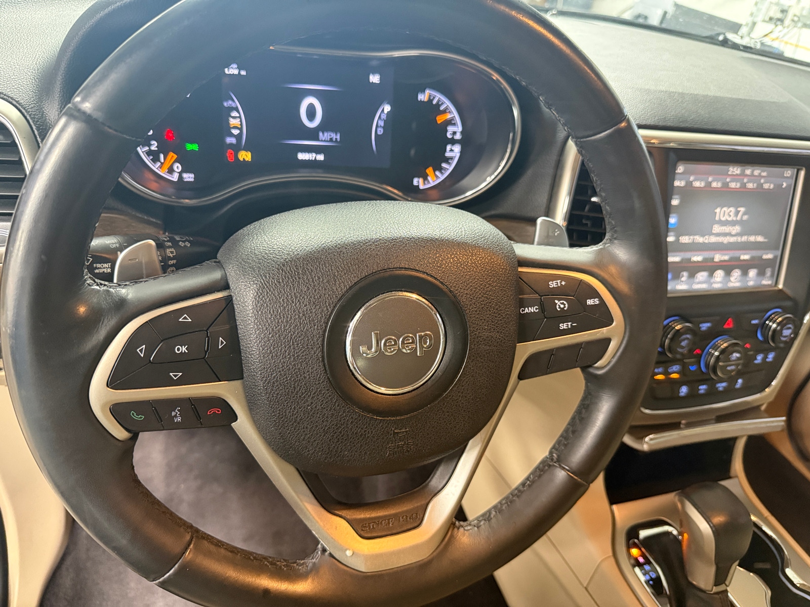 Thumbnail: 2016 Jeep Grand Cherokee - 5