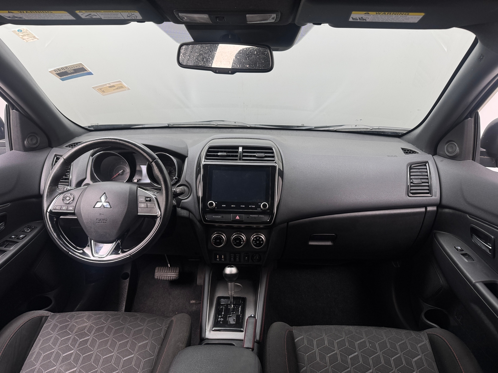 Thumbnail: 2021 Mitsubishi Outlander Sport - 3