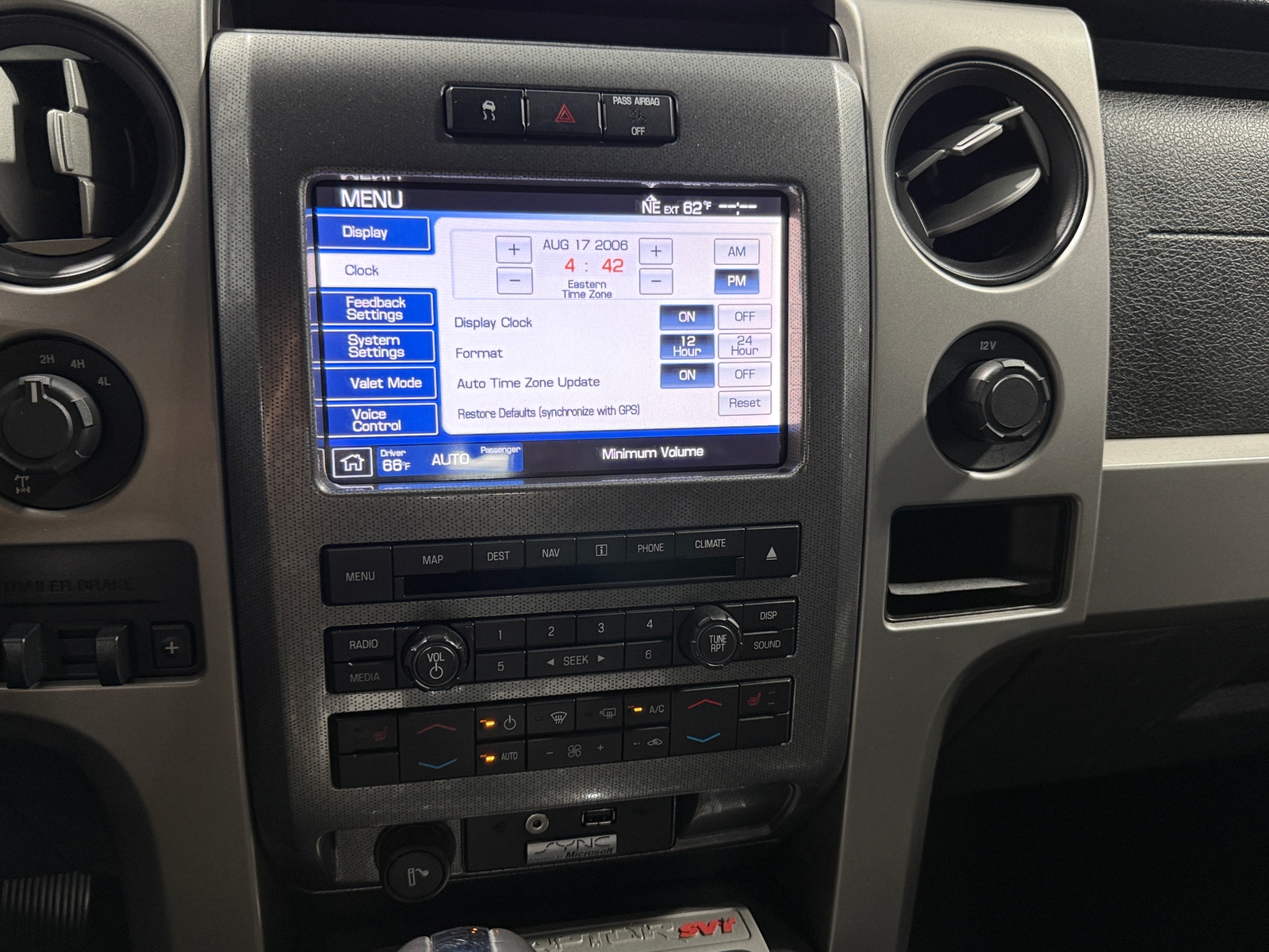 Thumbnail: 2010 Ford Econoline - 4