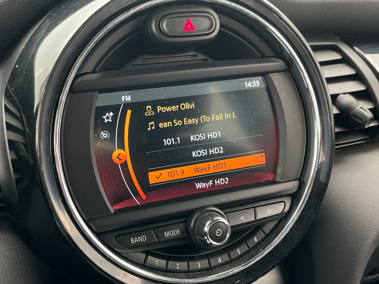 Thumbnail: 2019 MINI Cooper Hardtop - 3