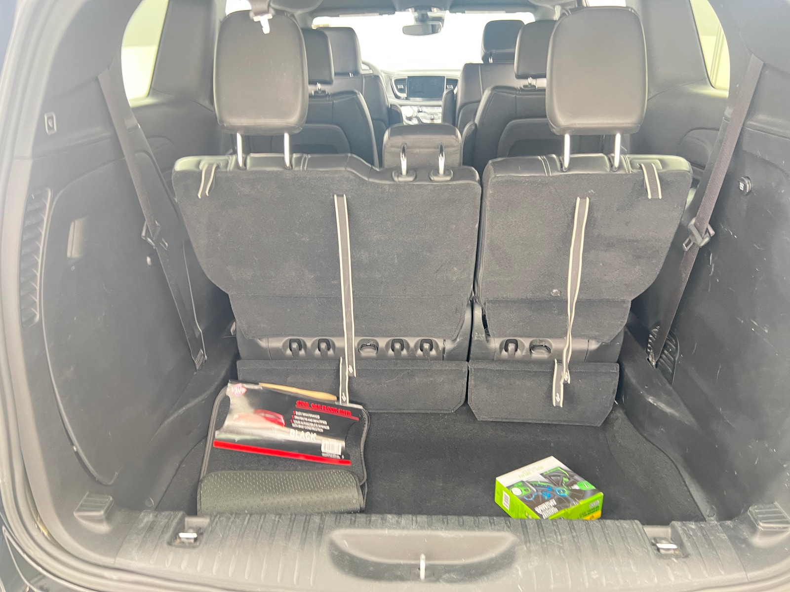 Thumbnail: 2025 Chrysler Pacifica - 6