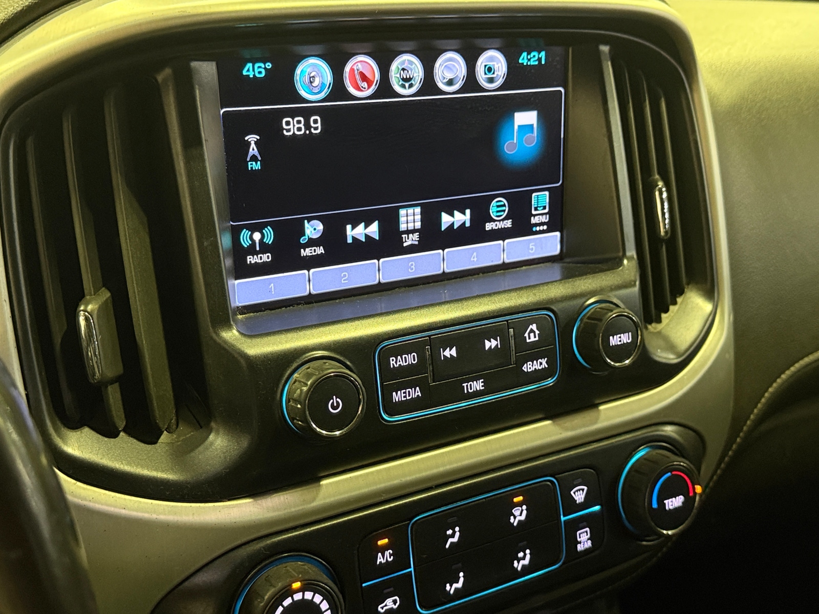 Thumbnail: 2018 GMC Canyon - 4