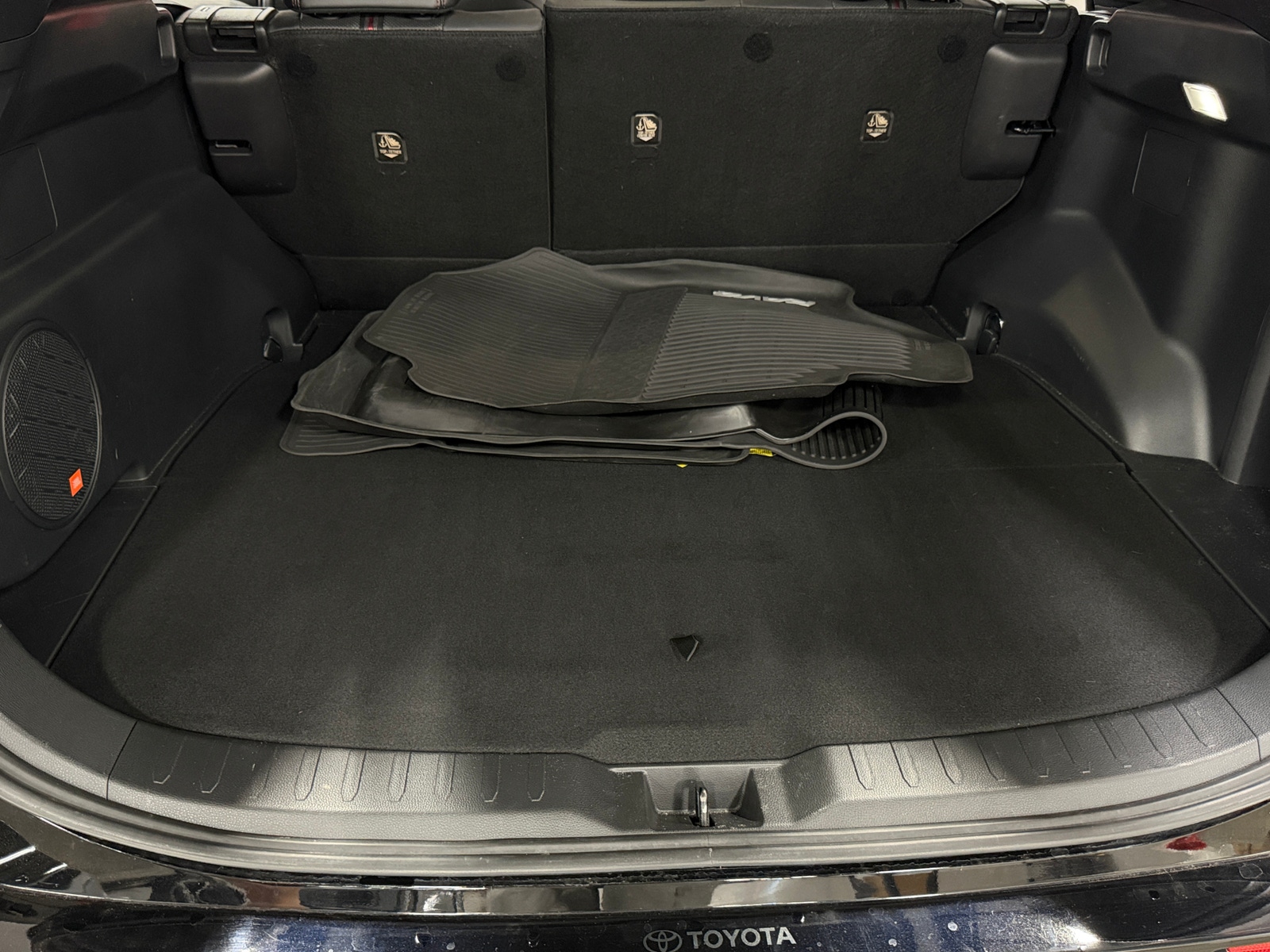 Thumbnail: 2023 Toyota RAV4 - 6