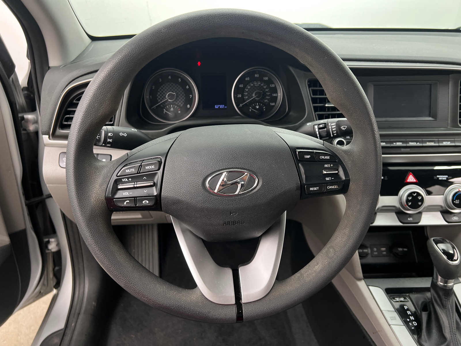 Thumbnail: 2019 Hyundai Elantra - 5
