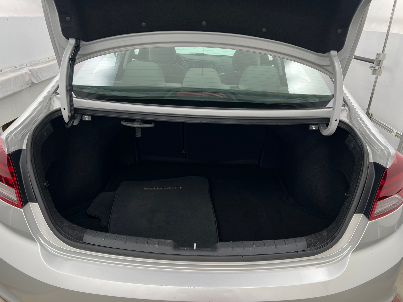 Thumbnail: 2019 Hyundai Elantra - 7