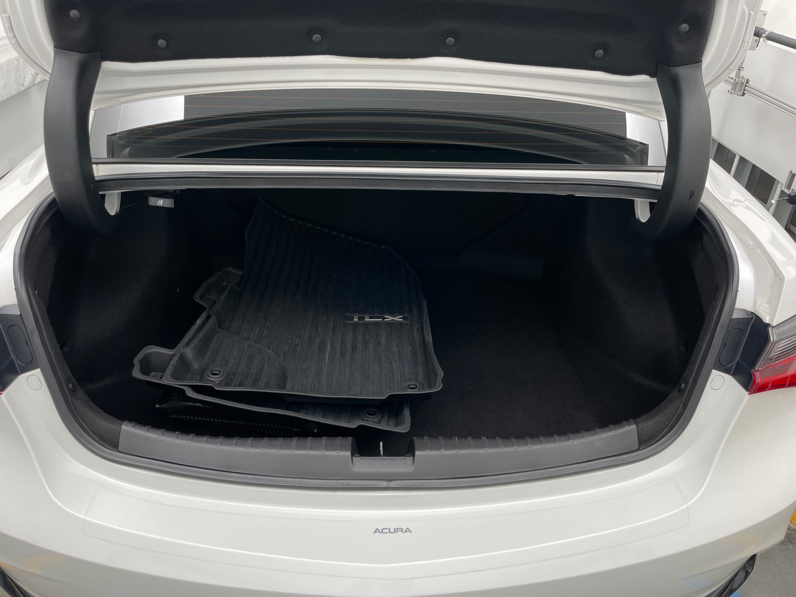 Thumbnail: 2021 Acura ILX - 6