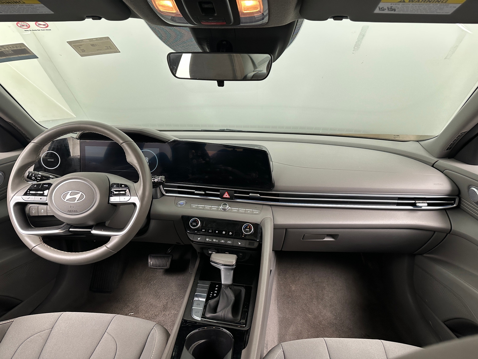 Thumbnail: 2025 Hyundai Elantra - 3