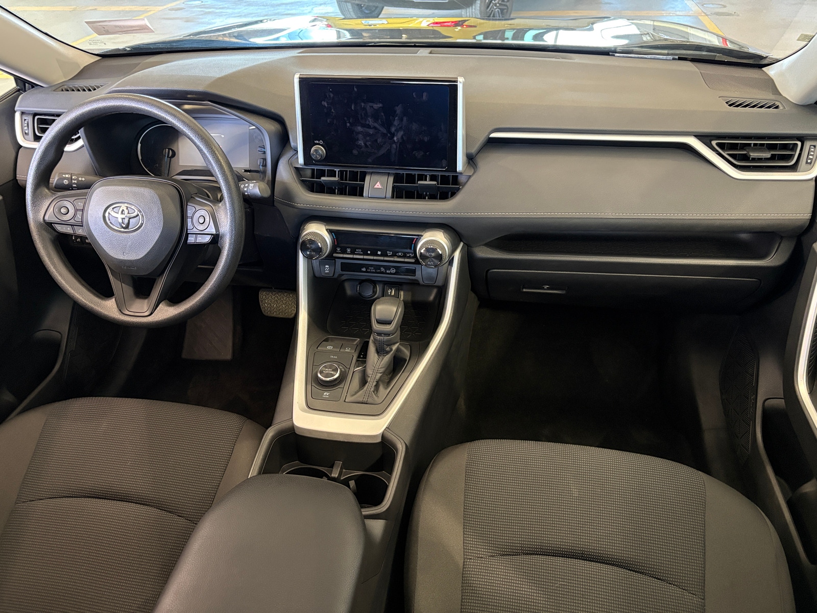 Thumbnail: 2025 Toyota RAV4 - 3