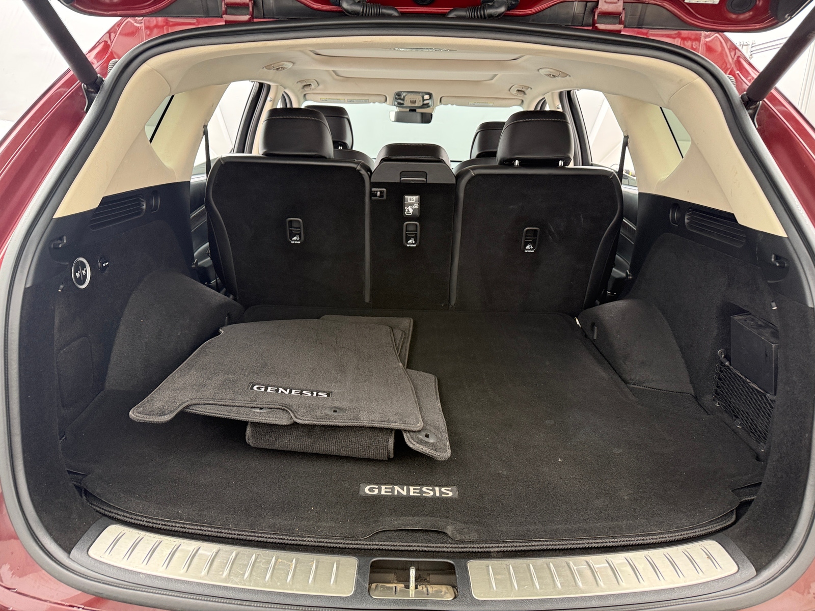 Thumbnail: 2021 Genesis GV80 - 6