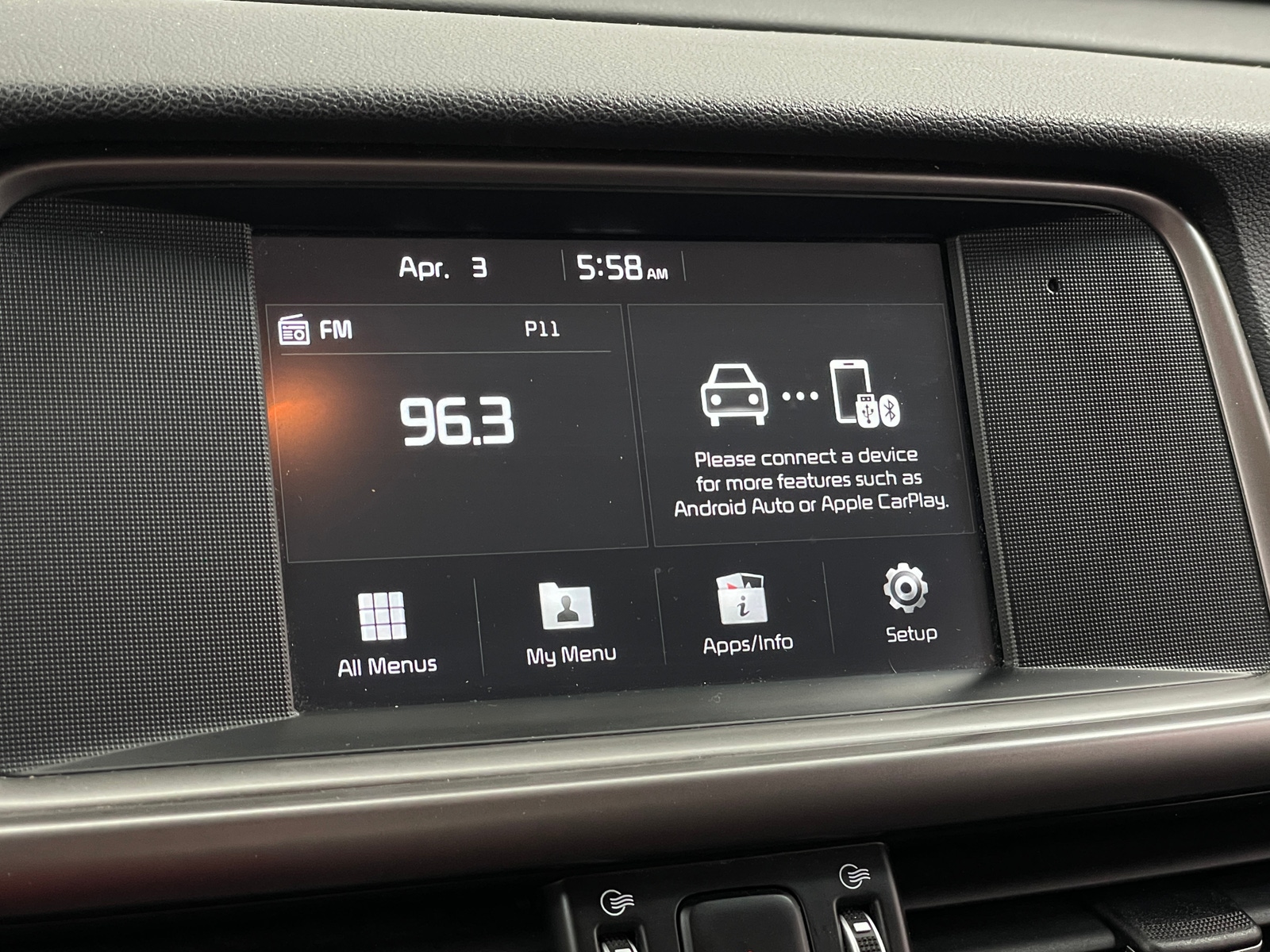 Thumbnail: 2018 Kia Optima - 4