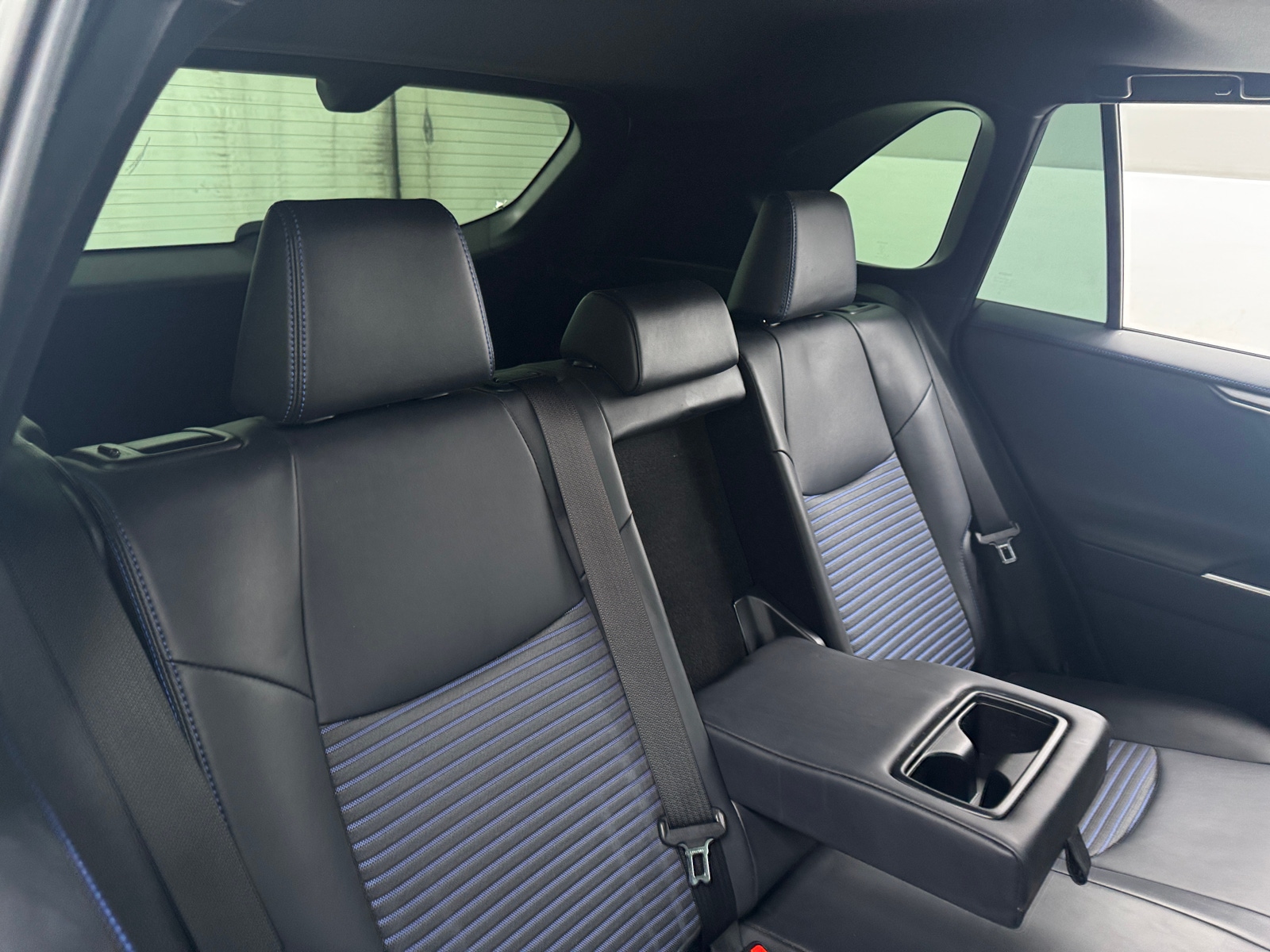 Thumbnail: 2019 Toyota RAV4 - 5