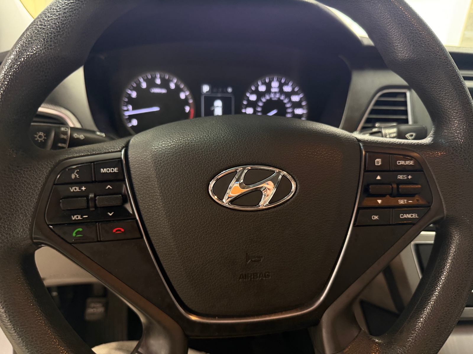 Thumbnail: 2016 Hyundai Sonata - 5