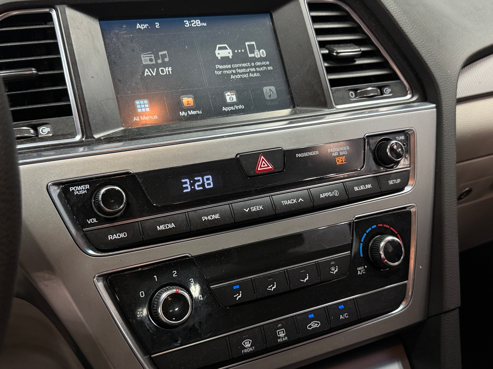 Thumbnail: 2016 Hyundai Sonata - 4