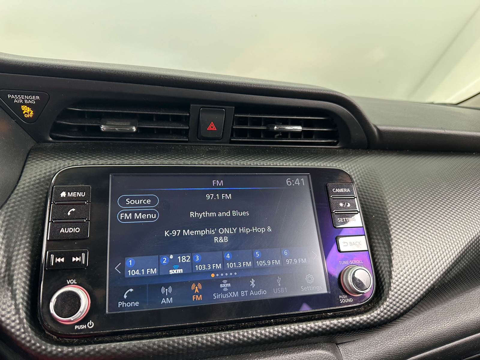 Thumbnail: 2022 Nissan Kicks - 4