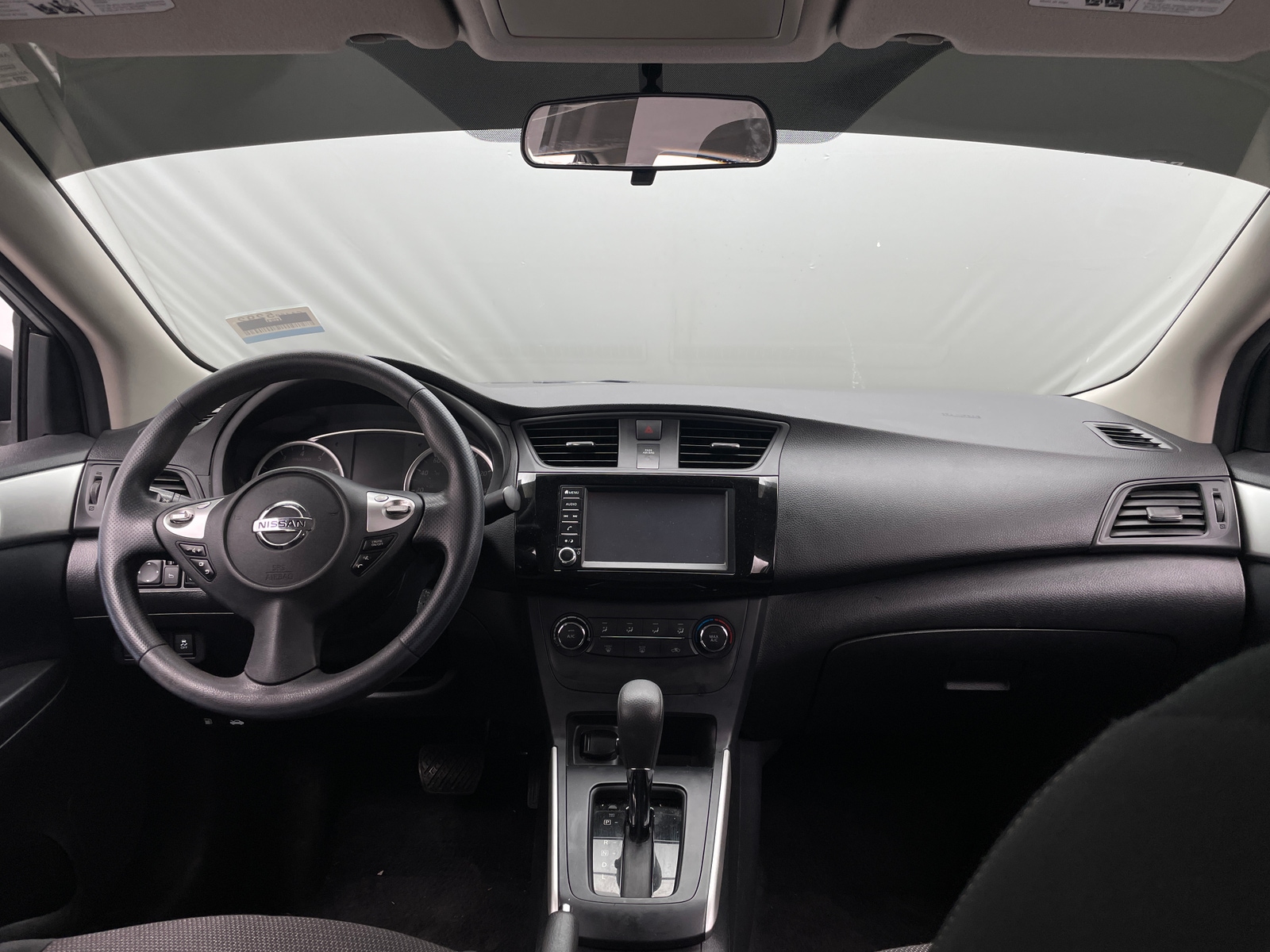 Thumbnail: 2019 Nissan Sentra - 3