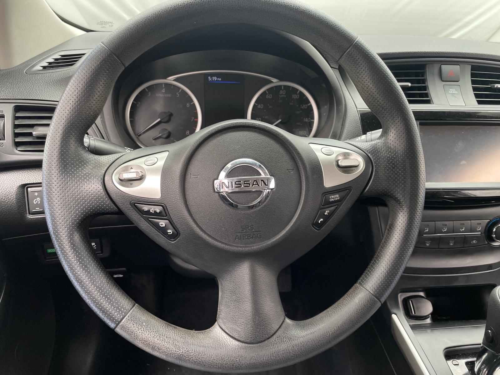 Thumbnail: 2019 Nissan Sentra - 5