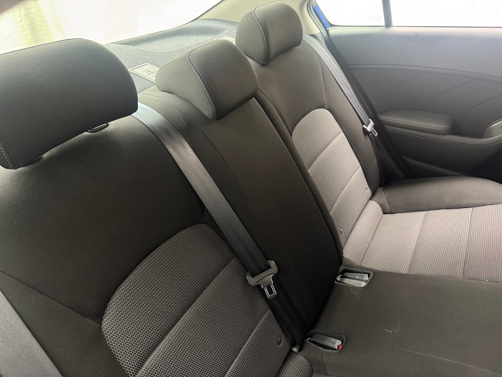 Thumbnail: 2017 Kia Forte - 6