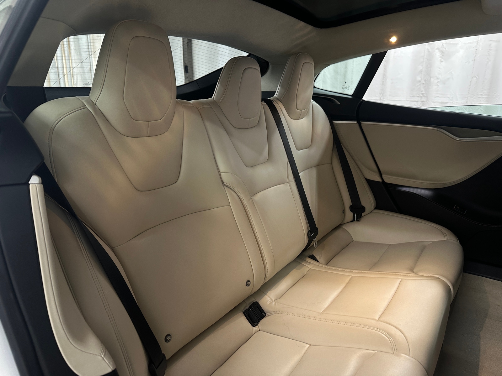 Thumbnail: 2017 Tesla Model S - 5