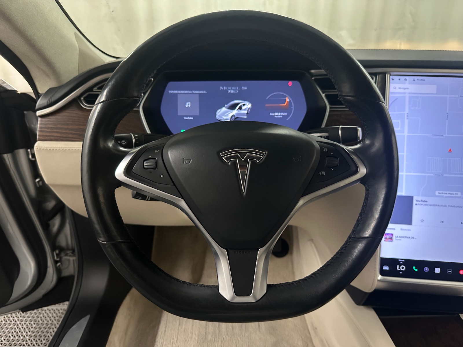 Thumbnail: 2017 Tesla Model S - 4