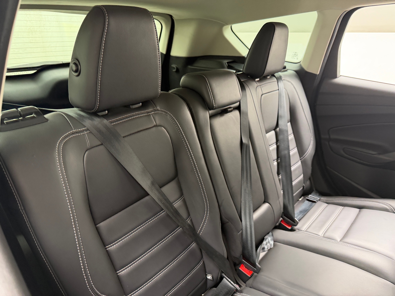 Thumbnail: 2019 Ford Escape - 5